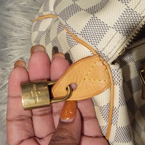 Authentic Louis Vuitton Bag - Picture 2 of 7